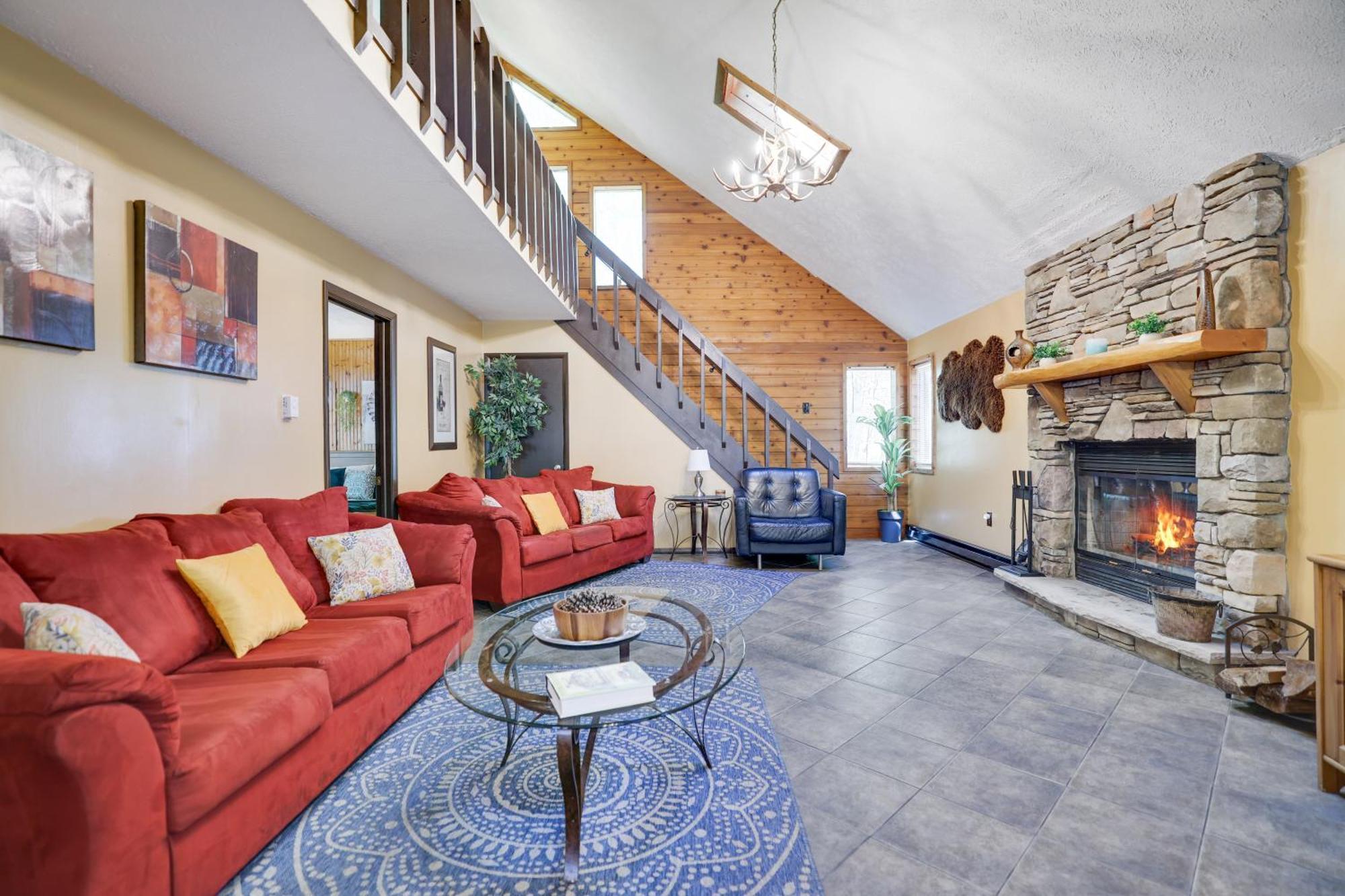 Chalet Renovated Near Casino, Camelback , Kalahari 4Bdrms Firepit Hot Tub Game Room Tobyhanna ภายนอก รูปภาพ