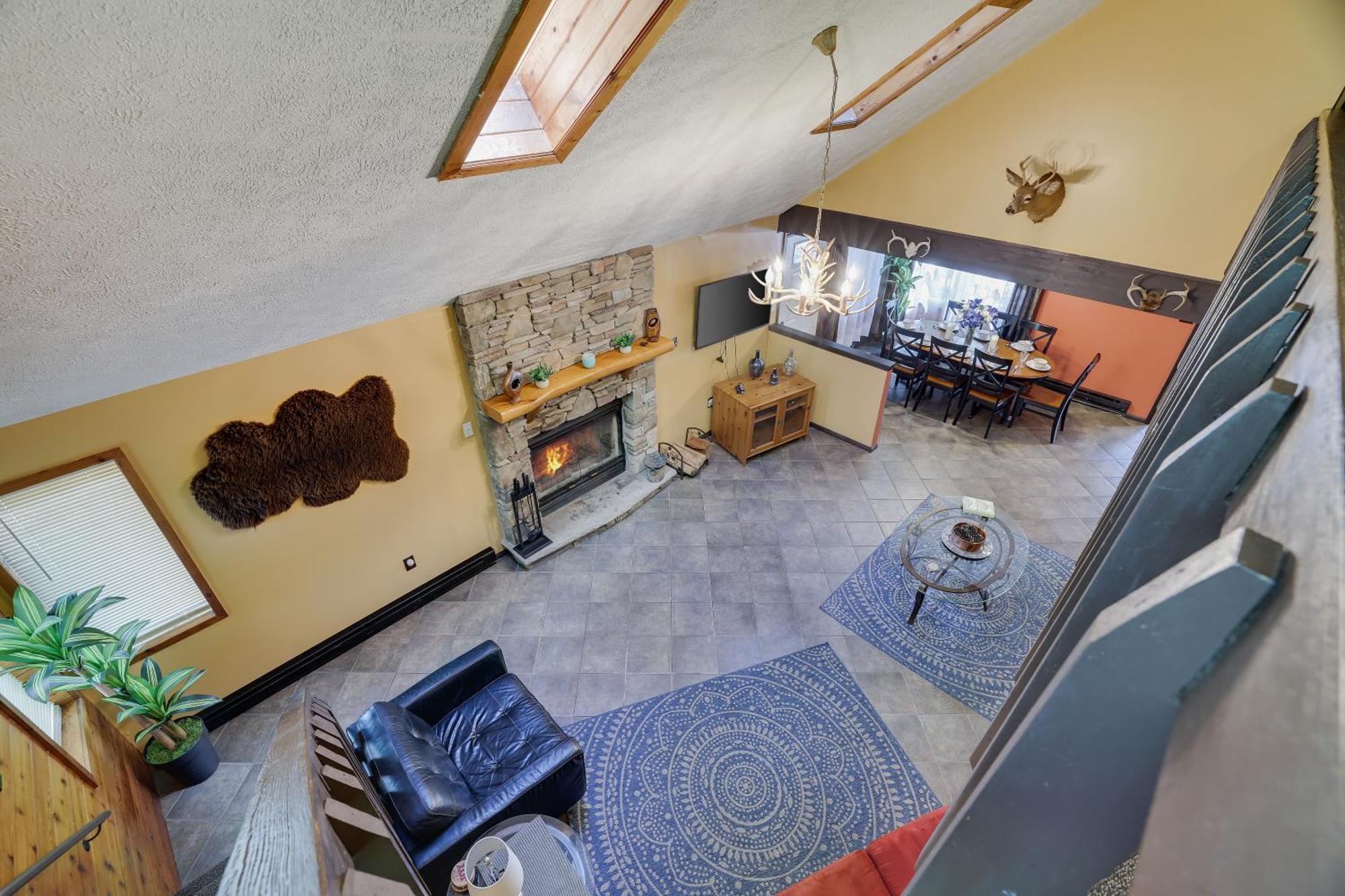 Chalet Renovated Near Casino, Camelback , Kalahari 4Bdrms Firepit Hot Tub Game Room Tobyhanna ภายนอก รูปภาพ