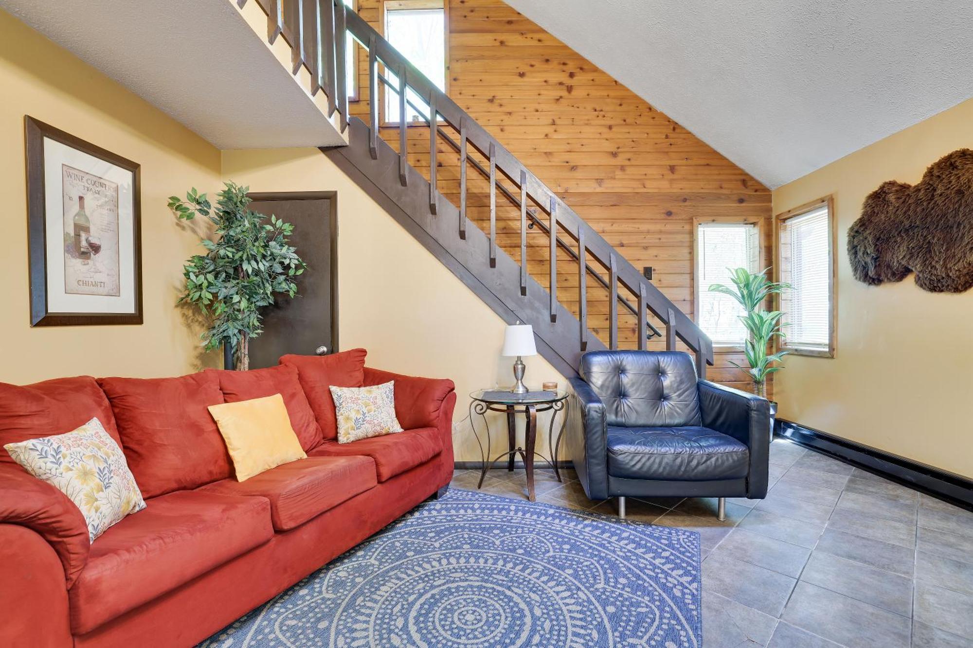 Chalet Renovated Near Casino, Camelback , Kalahari 4Bdrms Firepit Hot Tub Game Room Tobyhanna ภายนอก รูปภาพ
