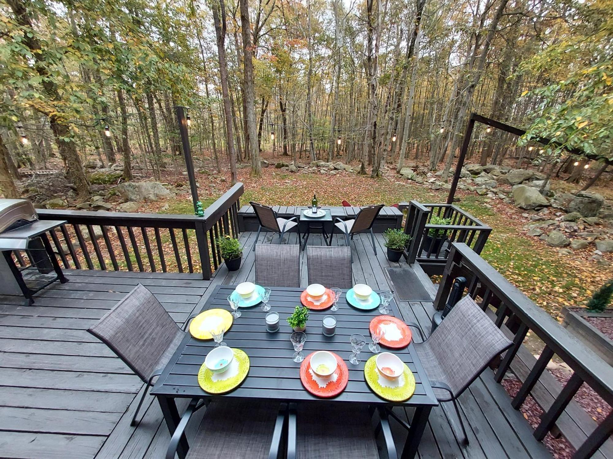 Chalet Renovated Near Casino, Camelback , Kalahari 4Bdrms Firepit Hot Tub Game Room Tobyhanna ภายนอก รูปภาพ