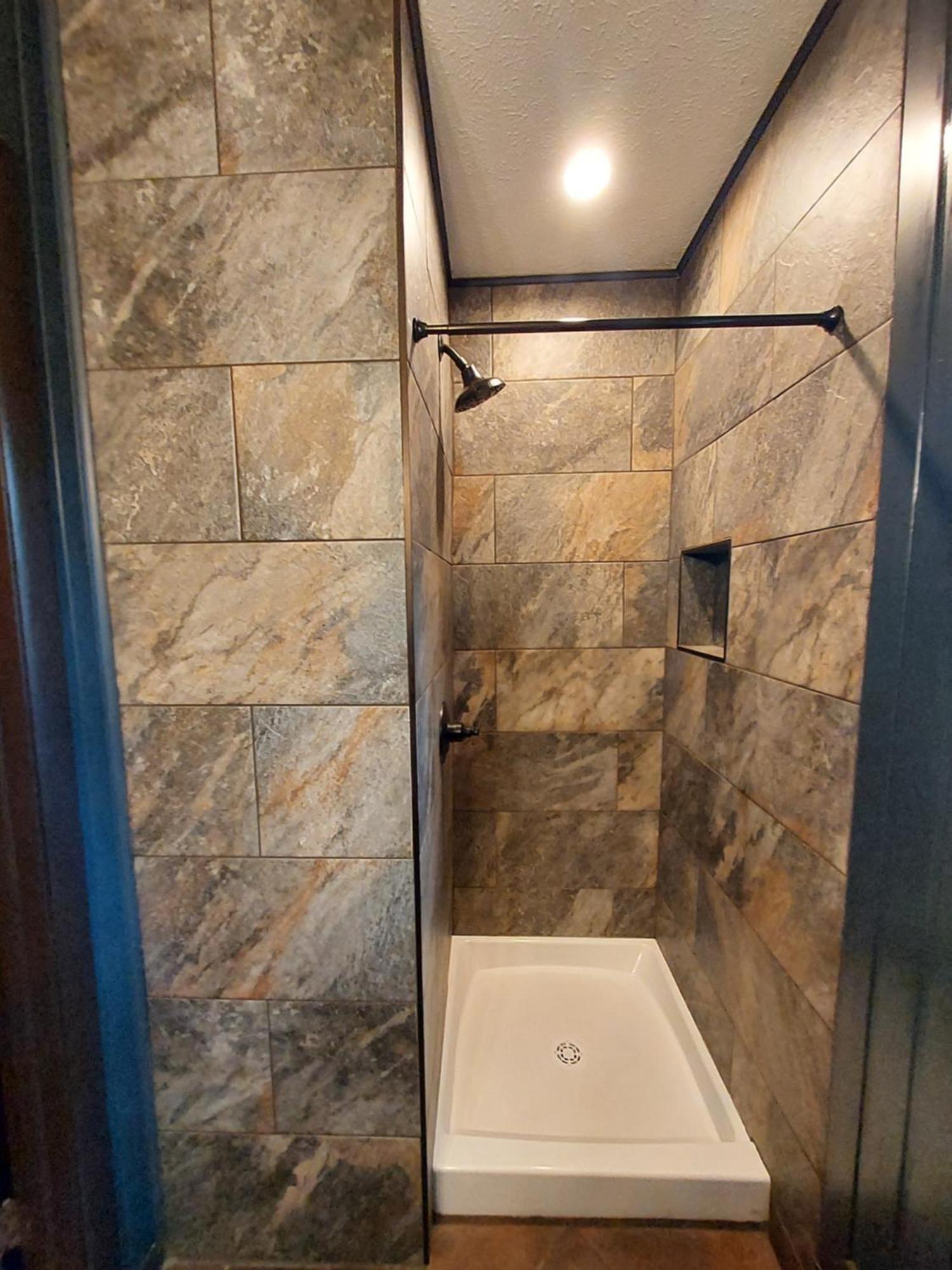 Chalet Renovated Near Casino, Camelback , Kalahari 4Bdrms Firepit Hot Tub Game Room Tobyhanna ภายนอก รูปภาพ